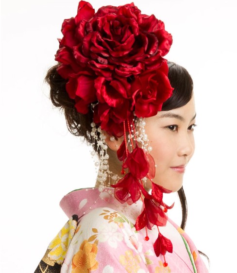 大輪 華やかさ 1 真っ赤なバラの髪飾り 卒業式に 可愛い髪飾り